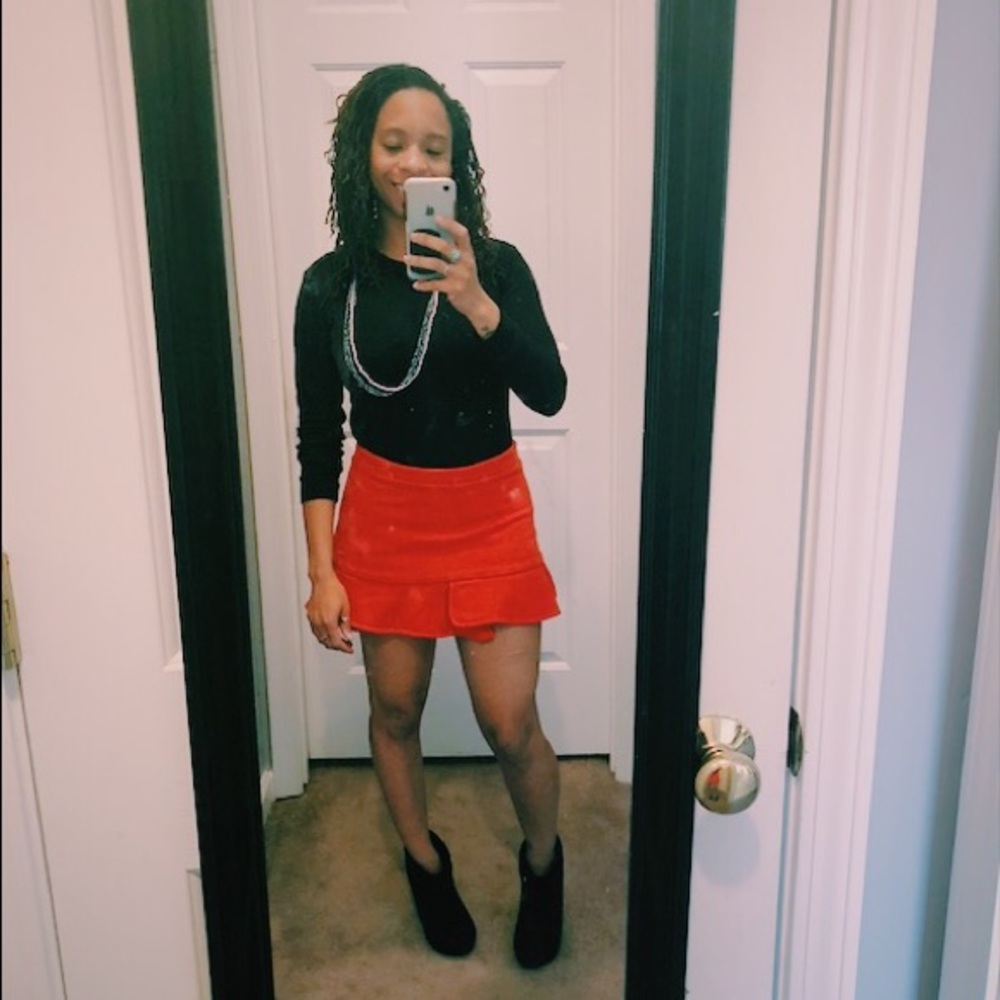 Macgraw wool winter mini skirt